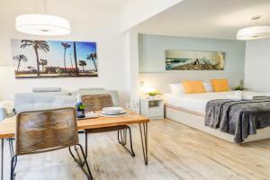 The Green Oasis by Hello Homes Apartments, Sitges