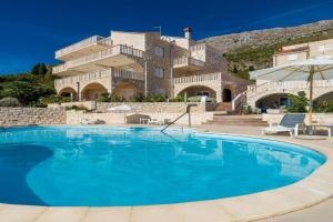 Apartments Marnic- Blue Chill, Mlini
