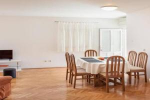 Apartment Matilda, Makarska