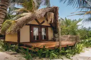 Glamp Ikal Guest house, Tulum