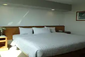 Hotel Amberes, Queretaro