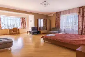 Metro Palace Guest house, Tbilisi