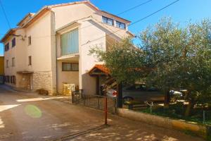Apartment Marija 2003, Premantura