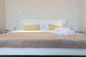 Prostornaya odnokomnatnaya ZhK Schastlivyy Apartments, Dnipropetrovsk