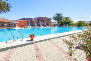 Gorgeous Apartment In Pietra Ligure, Verezzi
