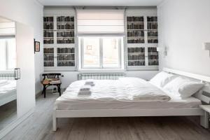 Bookinist apartment, Lvov