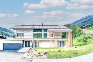 Apart Gstrein - including Silvretta Premium Summercard, See