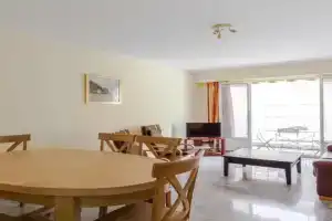Le Refuge Acajou - Welkeys Apartments, Nice