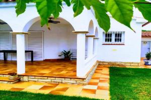 Villa Beach, Cambrils