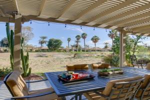 1 Mi to Coachella Serene Retreat with Pool Access Guest house, Indio