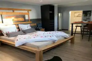 Stadtvilla Intzeplatz - Apartment Rügen, Remscheid