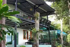 Jeroen's Jungle View Apartments, Ban Bang Bao