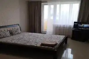 Zamechatelnaya s sovremennym remontom ryadom s metpo Holodnaya gora Apartments, Kharkiv