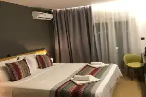 Metropolitan Complex Suite Faliro Apartments, Athens