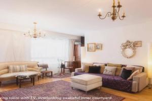 BEAUTIFUL SEASIDE TOWN Apartment with SAUNA and on-premise RESTAURANTS GYM ,SUPERMARKET, Helsinki