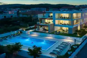 Villa Corcovado with Heated Pool, Vodice
