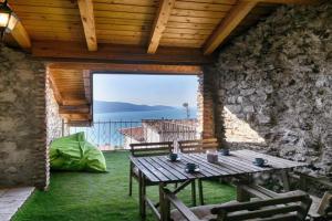 Rustico Melograno, Il Melo - Theater Home Apartments, Tignale