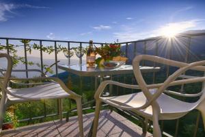 Villa Ornella, La Terrazza - Theater Home, Tignale