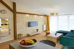 Apartament Ceglany - centrum, prywatne miejsce parkingowe, klimatyzacja, Kielce