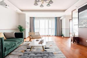 Xi’an Yanta Qujiang International Convention and Exhibition Center Apartments, Xi'an