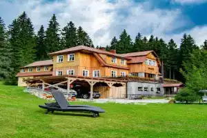 Horská chata Milíře Guest house, Pec pod Snezkou