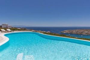 Villa Super One in Super Paradise, Elia