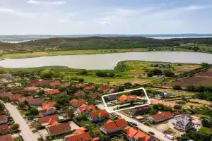 Pilger Apartments, Tihany