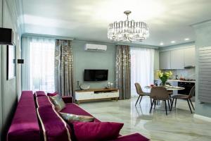 Studiya-Lyuks s dvumya spalnyami na Sobornoy Apartments, Mykolaiv