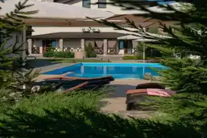 Oasis family apartments, Sanzheyka