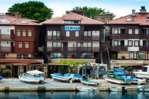 Panorama Blue Family Hotel and Free parking, Nessebar