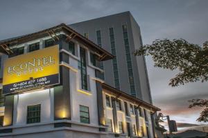 Econtel Queensbay Hotel, Georgetown