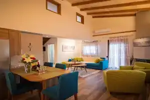 Fresh Living Suites, Ioannina
