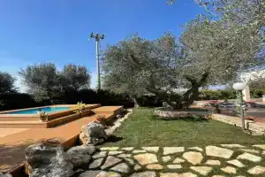Villa Dama, Cisternino