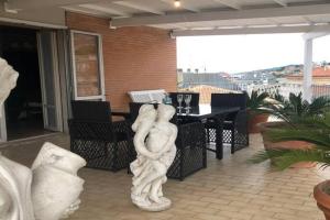 Ampio attico a 5 minuti dal mare Apartments, San Benedetto del Tronto