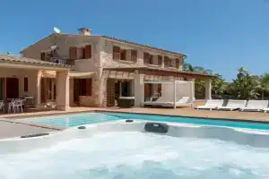 Finca Can Oliva Guest house, Alcudia