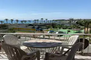 SUN and BEACH lovers apartemento 14119, La Pineda