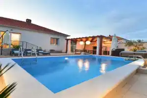 Villa TeutaVillas, Zadar