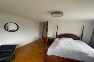 Ferienwohnung Wohnung Forstwald Höltehoffe Apartments, Krefeld