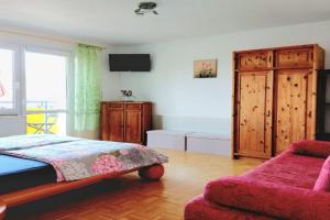 Helles Apartment mit Balkon am Großen Garten nahe Stadtzentrum, Dresden