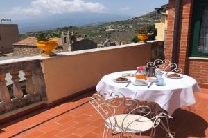 Casa Rando Mary's House, Taormina