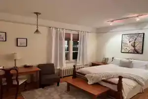Stirling House, Kelowna