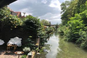 BRU-LAGOON Guesthouse, Bruges