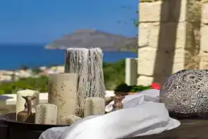 Venizelos Studios, Platanias