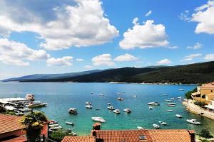 Apartment Angie - Intermezzo with sea view in center of, Rabac