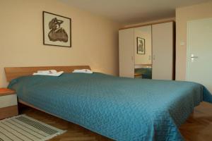 10 minutes walk to the lakes Apartments, Plitvice Lakes
