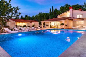 Luxury Villa Divina-Exceptional privacy, Mlini