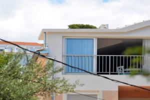 Apartments by the sea - 18306, Betina