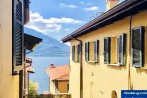 The Cypress House - Historical Center with AC, Varenna