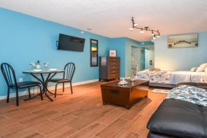 Daytona Condo with Beautiful Ocean and City View Apart-hotel, Daytona Beach