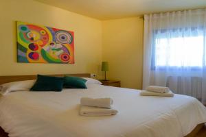 Devesa Park Apartment with Private Parking, Girona